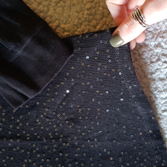 Aeropostale Sequin Sparkle Original Cotton Blend Long Sleeve Waffle Knit Tee - Picture 2 of 8